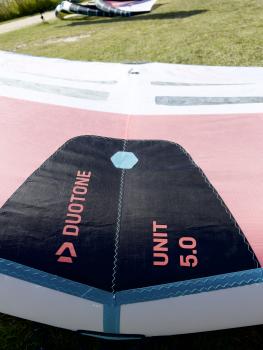 2023 Duotone UNIT 5.0 Testwing ohne Schäden oder Reparaturen