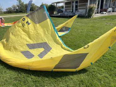2023 Duotone Mono 15m Schulungkite / Preis-Leistungs-Sieger - gebraucht