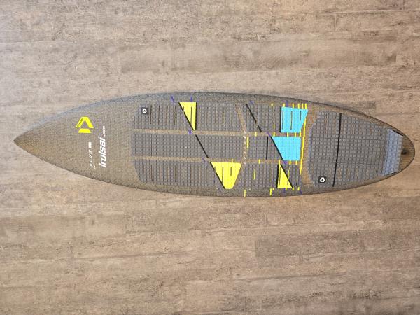 2025 Duotone BLUR SLS 5'6" mit 24,4l